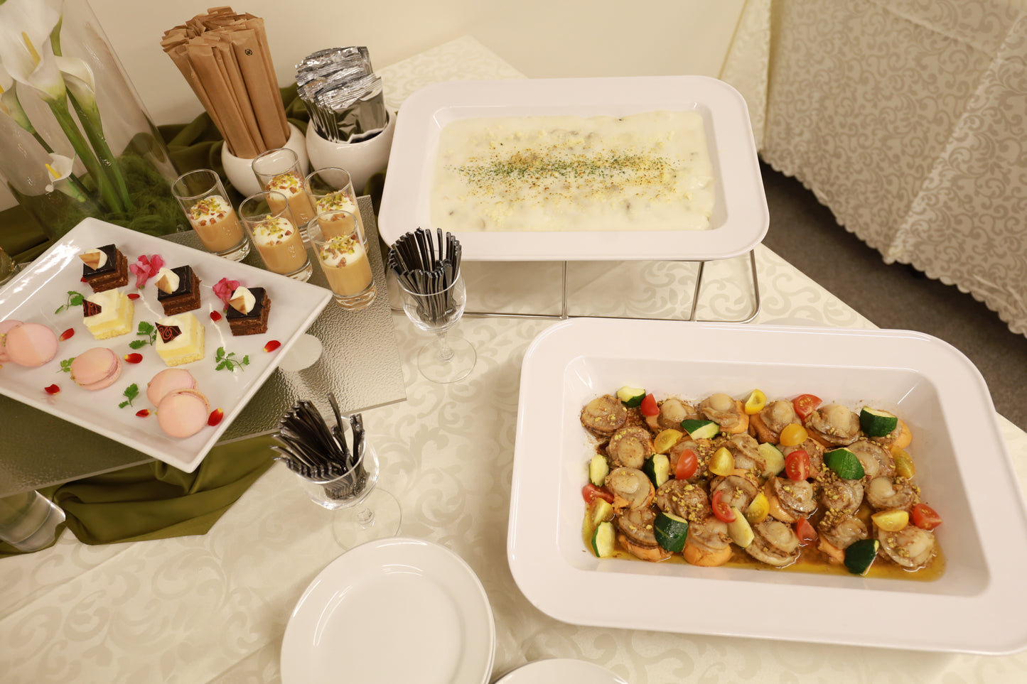 【ブッフェプラン B_11品】税込6,600円/1名 最小30名様より承ります。